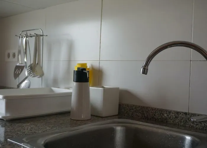 En Con Piscina Apartment *